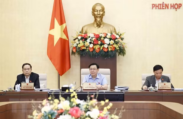 Nghien cuu de co huong dan phu hop dien bien dich COVID-19 hinh anh 1