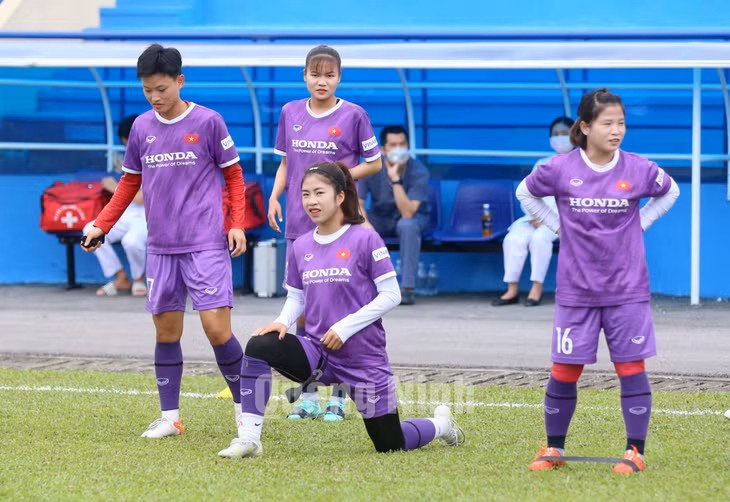 Thanh Nhã được mệnh danh là "cơn lốc đường biên" của ĐT nữ Việt Nam. Tuy mới chỉ được triệu tập lên đội tuyển lần đầu tiên ở chiến dịch Vòng chung kết Asian Cup 2022 nhưng Thanh Nhã đã nhanh chóng chứng minh được thực lực và có được sự tin tưởng của HLV Mai Đức Chung.