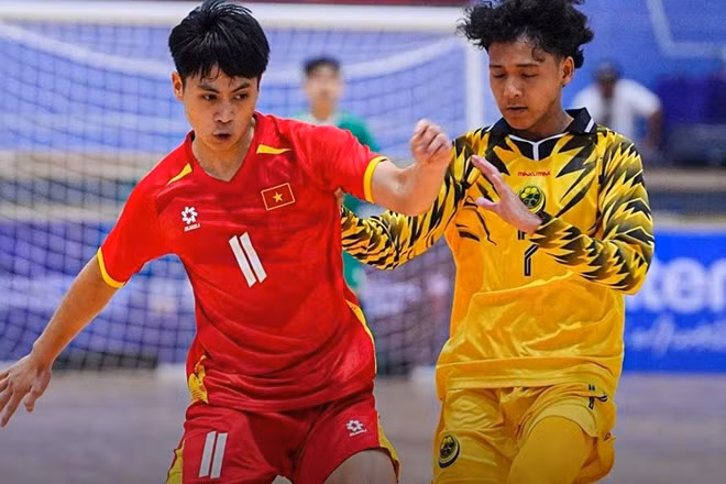 U19 futsal Việt Nam thắng đậm U19 futsal Brunei trong trận ra quân giải U19 futsal Đông Nam Á. Ảnh: VFF