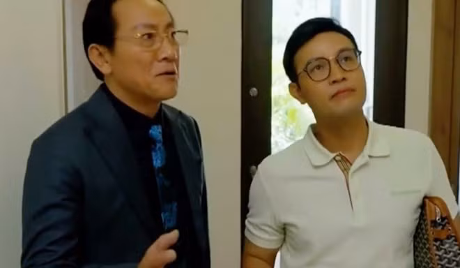 NSƯT Hoàng Hải và NSƯT Thái Sơn trong phim "Gia đình trái dấu". Ảnh: Cắt từ video.