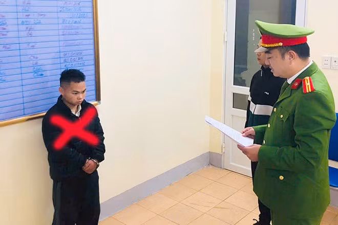Cơ quan công an ra quyết định khởi tố vụ án, khởi tố bị can và ra lệnh bắt tạm giam đối với Giàng A Phử về tội trộm cắp tài sản. Ảnh: Công an Lai Châu