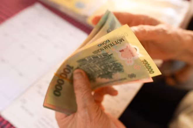 Quy định về tạm ứng tiền lương cho người lao động trước Tết 2026. Ảnh: Hải Nguyễn