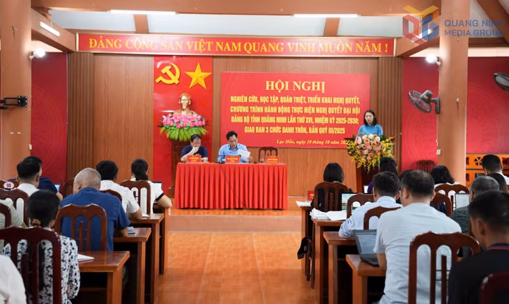 Đảng ủy xã Lục Hồn tổ chức Hội nghị nghiên cứu, học tập, quán triệt và triển khai thực hiện Nghị quyết, Chương trình hành động thực hiện Nghị quyết Đại hội Đảng bộ tỉnh Quảng Ninh lần thứ XVI, nhiệm kỳ 2025–2030.