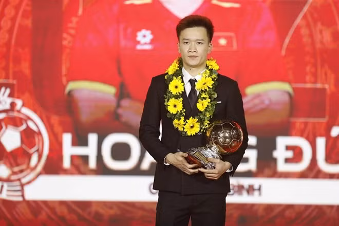Xuất hiện nhiều tranh cãi sau đêm Gala trao giải Quả bóng vàng Việt Nam 2025. Ảnh: Thanh Vũ