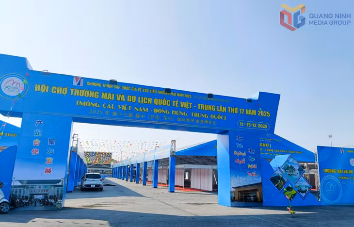 Hội chợ Thương mại và Du lịch quốc tế Việt - Trung năm 2025 diễn ra từ ngày 11 - 15/12/2025 tại quảng trường Trung tâm phường Móng Cái 1.