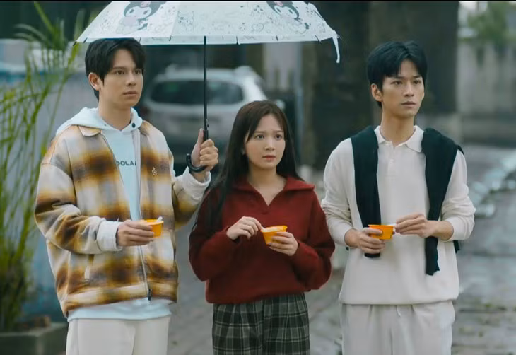 Ba diễn viên trẻ trong phim Cha tôi người ở lại - Ảnh: ĐPCC