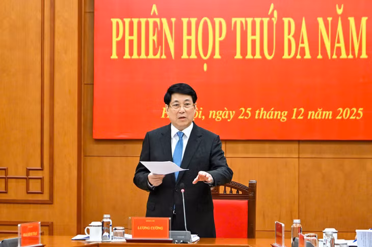 Chủ tịch nước Lương Cường phát biểu chỉ đạo tại Phiên họp.
