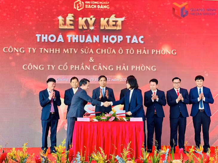 Lễ ký kết thỏa thuận hợp tác giữa Chủ đầu tư dự án và Nhà đầu tư thứ cấp.