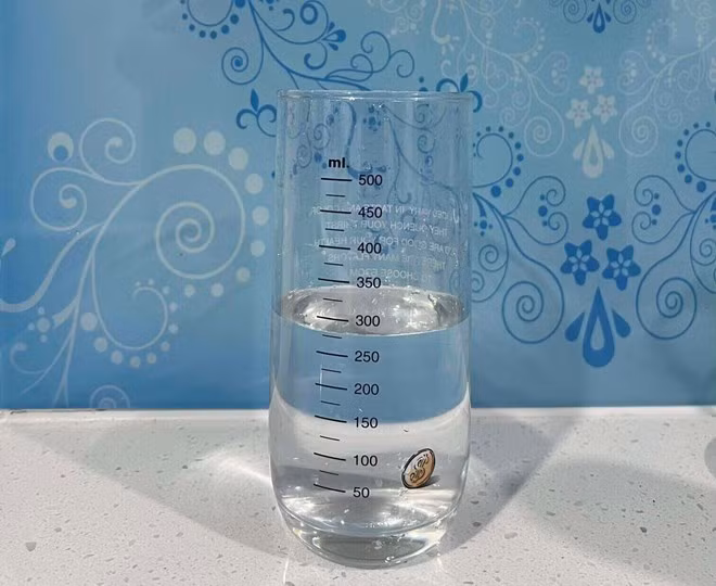 Giữ đủ nước vào mùa đông là điều cần thiết. Ảnh: Kiều Vũ