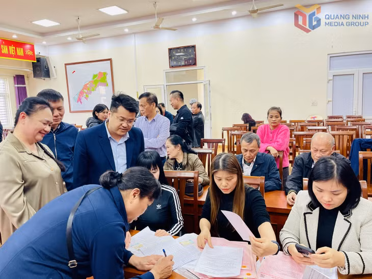 Công ty 507 tổ chức rà soát lại thông tin của các hộ dân thuộc Dự án Khu dân cư đô thị mới đảo Sa Tô.