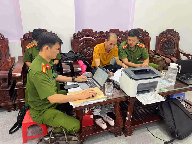 Nguyễn Văn Đồng được xác định là đối tượng đưa quà hối lộ cho 2 cán bộ sở Y tế Lâm Đồng. Ảnh: Công an cung cấp