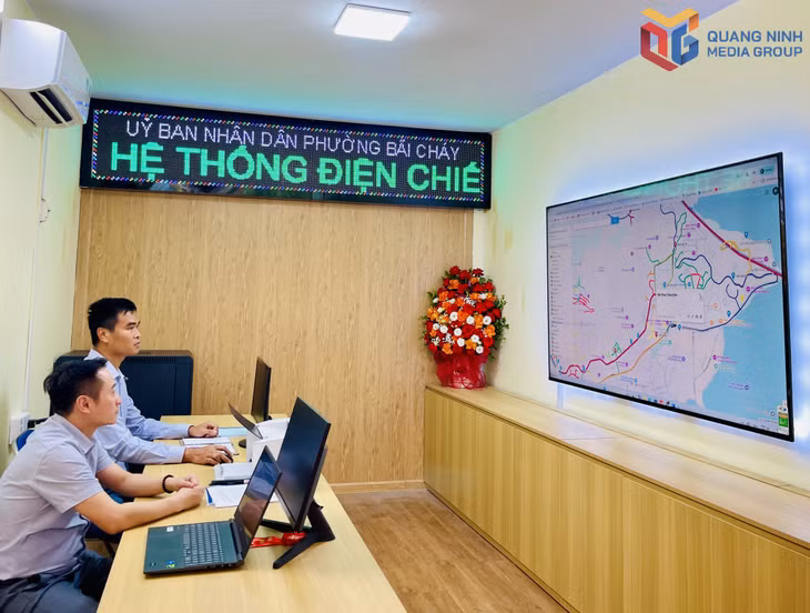 Hệ thống chiếu sáng công cộng của phường Bãi Cháy cho phép giám sát, điều khiển tập trung theo thời gian thực và điều chỉnh thời gian đóng/cắt linh hoạt tại từng tuyến phố.