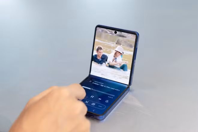 Samsung dẫn đầu thị phần smartphone gập toàn cầu trong quý 3 năm 2025. Ảnh: Tân Nguyễn