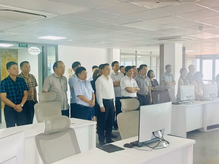 Đoàn công tác của tỉnh Quảng Ninh khảo sát, học tập kinh nghiệm mô hình cửa khẩu thông minh tại tỉnh Lạng Sơn. Ảnh do đơn vị cung cấp