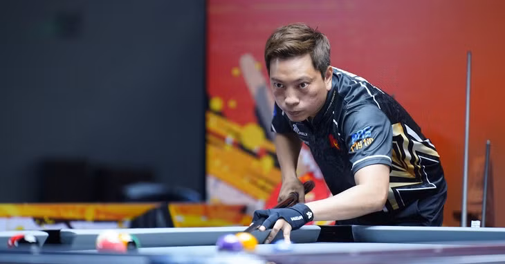 Dương Quốc Hoàng chứng minh bản thân vẫn là tay cơ pool số 1 Việt Nam - Ảnh: ĐỨC PHONG