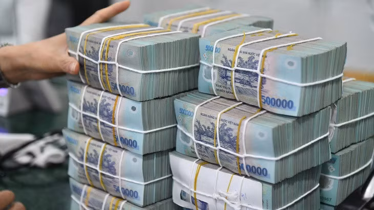 Lãi suất bình quân huy động trái phiếu Chính phủ trong năm 2025 khoảng 3,21%/năm - Ảnh: B.N.