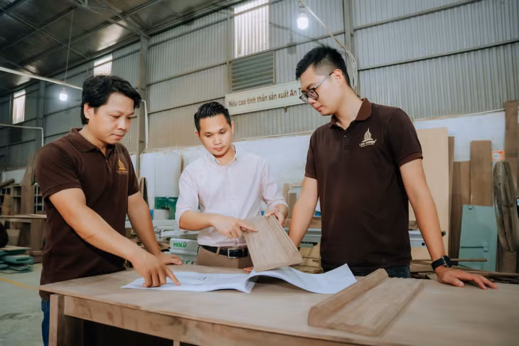 Khám phá quy trình thiết kế và thi công nội thất gỗ óc chó chuẩn quốc tế tại Lux Design ảnh 3