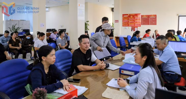 Giải quyết thủ tục hành chính tại Trung tâm phục vụ hành chính công phường Móng Cái 1