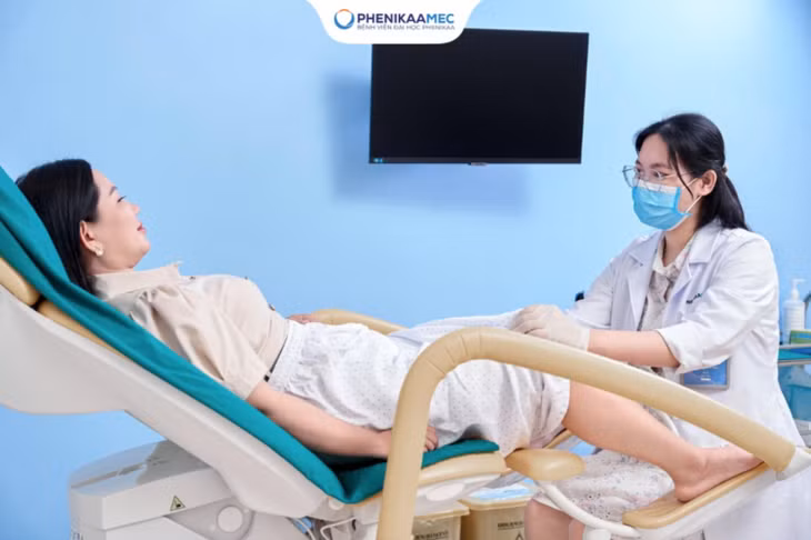 Khoa Phụ PhenikaaMec quy tụ đội ngũ chuyên khoa giàu kinh nghiệm, cơ sở vật chất hiện đại, phòng khám riêng tư.