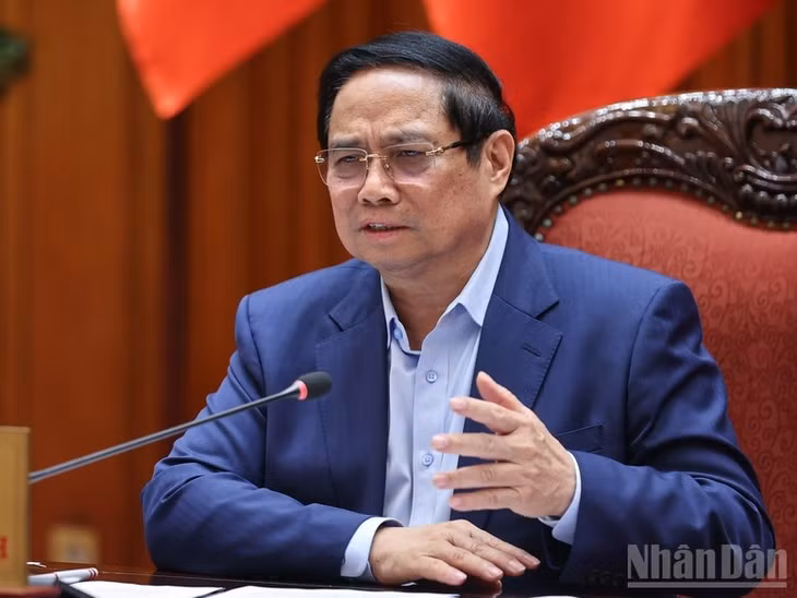 Thủ tướng Chính phủ Phạm Minh Chính phát biểu kết luận cuộc họp. (Ảnh: TRẦN HẢI)
