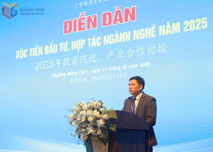 Đại biểu tham luận về các vấn đề được quan tâm tại diễn đàn.