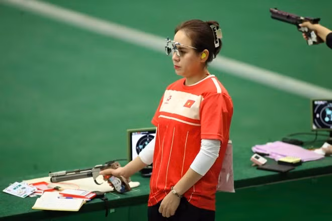 Xạ thủ Trịnh Thu Vinh sẽ có cơ hội góp mặt Giải vô địch châu Á 2026 vào tháng 2 ở Ấn Độ. Ảnh: Bùi Lượng