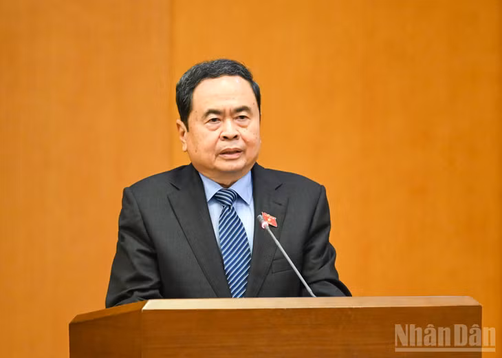 Bí thư Đảng ủy Quốc hội, Chủ tịch Quốc hội Trần Thanh Mẫn phát biểu tại hội nghị. (Ảnh: DUY LINH)