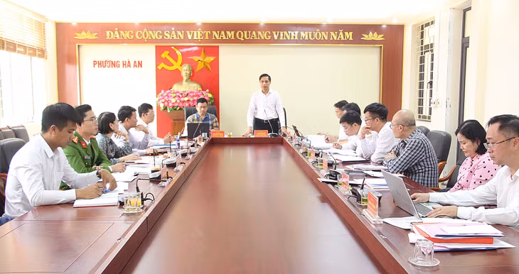 Đồng chí Vũ Văn Diện, Phó Chủ tịch Thường trực UBND tỉnh, phát biểu chỉ đạo tại hội nghị kiểm điểm BTV Đảng ủy phường Hà An năm 2025.