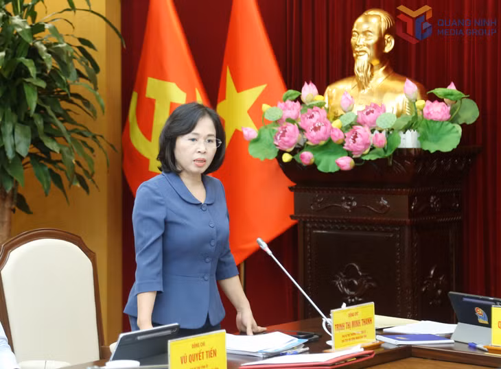 Đồng chí Trịnh Thị Minh Thanh, Phó Bí thư Thường trực Tỉnh ủy, Chủ tịch HĐND tỉnh, phát biểu tại hội nghị.