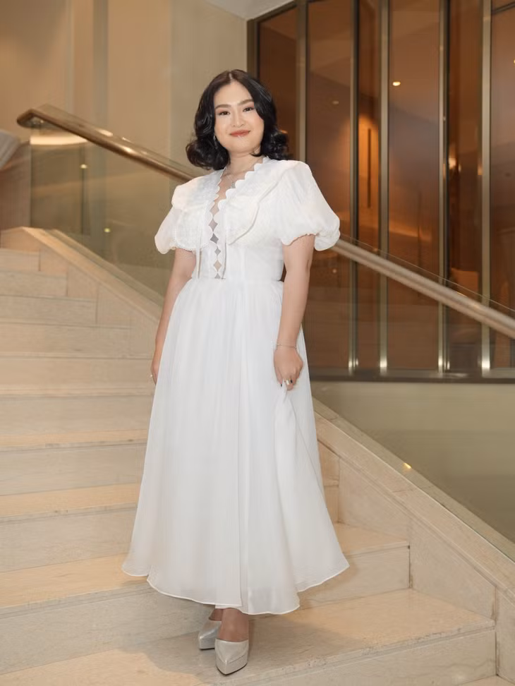 thien nhan, ca si thien nhan, thien nhan the voice, giong hat anh 3