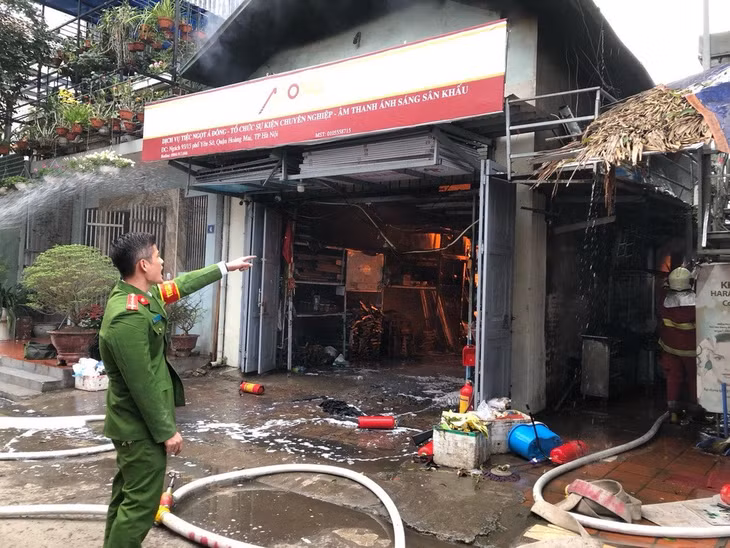 Hiện trường vụ cháy (Ảnh: Hoàng Tuấn).