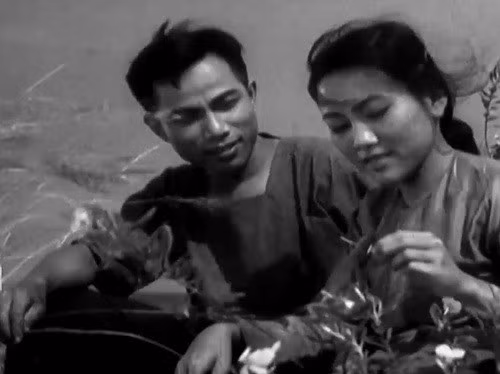 Hình ảnh trong bộ phim “Chung một dòng sông” - tác phẩm đặt nền móng cho điện ảnh cách mạng Việt Nam. Ảnh: Hãng phim truyện Việt Nam cung cấp