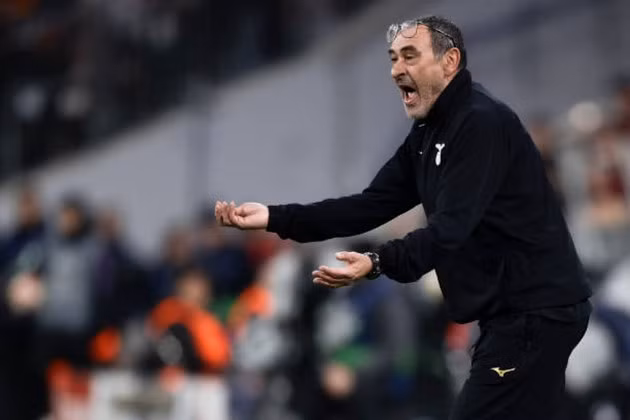 Maurizio Sarri vừa mới từ chức huấn luyện viên trưởng Lazio hồi đầu tháng.