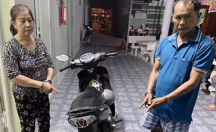 Đối tượng Nguyễn Văn Thình và Đặng Thị Thu Yến khi bị Công an tỉnh Đắk Nông bắt giữ.