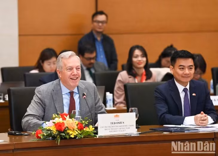 Chủ tịch kiêm Tổng Giám đốc USABC Ted Osius phát biểu tại cuộc làm việc. (Ảnh: DUY LINH)