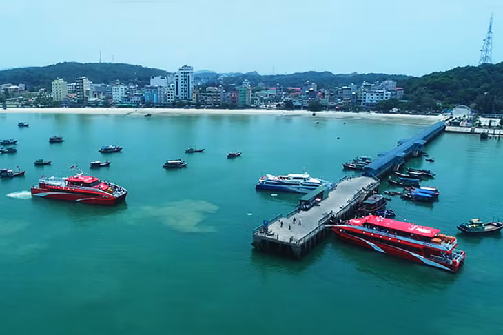 Cầu cảng Cô Tô. Ảnh: Đỗ Phương