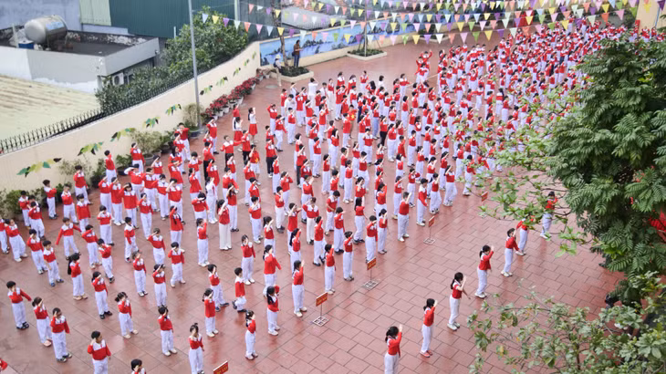 Liên đội Trường TH Hữu Nghị là một trong 357 liên đội trong toàn tỉnh tổ chức Ngày hội Thiếu nhi vui khỏe trong ngày 18/3.