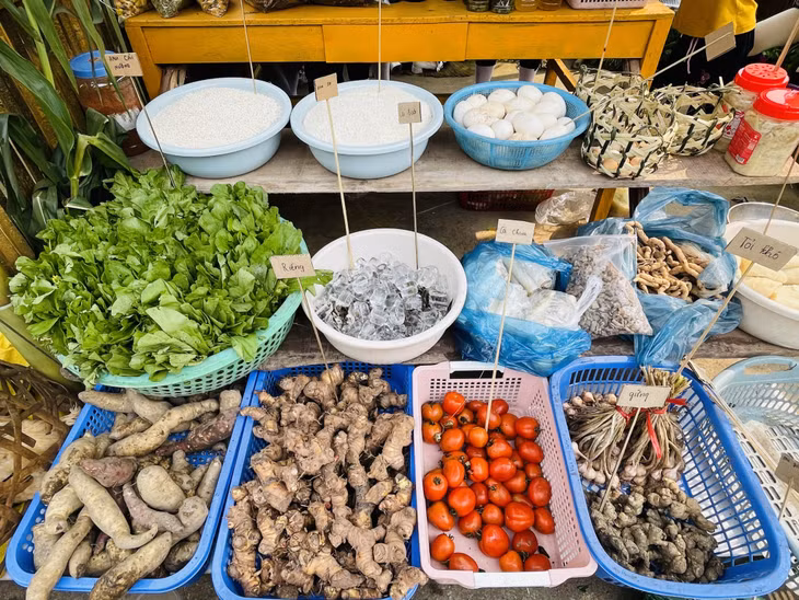 Hà Lâu rộn ràng ngày hội ảnh 9