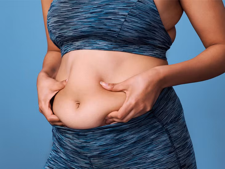 Một vòng bụng lớn có thể phản ánh sự tích tụ mỡ nội tạng, điều này liên quan đến các vấn đề sức khỏe (Ảnh: Internet)