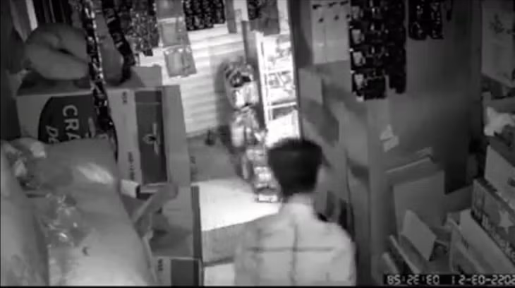 Hình ảnh cắt từ clip.