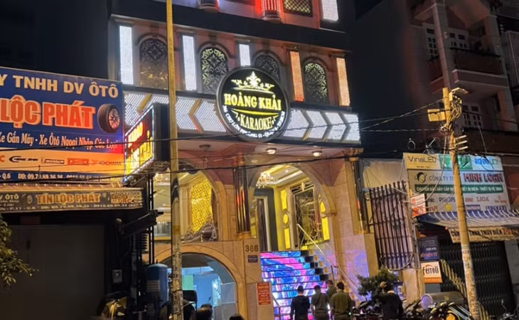 Quán karaoke Hoàng Khải.