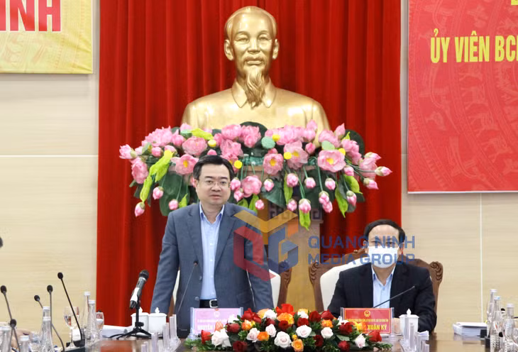 Đồng chí Nguyễn Thanh Nghị, Ủy viên Trung ương Đảng, Bộ trưởng Bộ Xây dựng, phát biểu chỉ đạo tại buổi làm việc (3-2022). Ảnh: Thu Chung