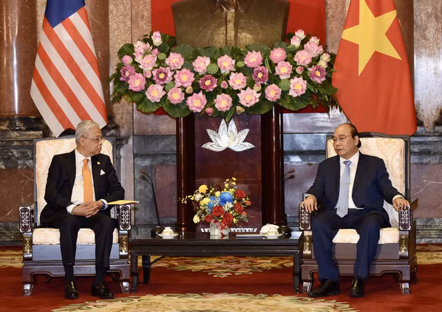 Chủ tịch nước Nguyễn Xuân Phúc đánh giá cao kết quả hội đàm thực chất giữa Việt Nam và Malaysia - Ảnh: VGP/Nhật Bắc