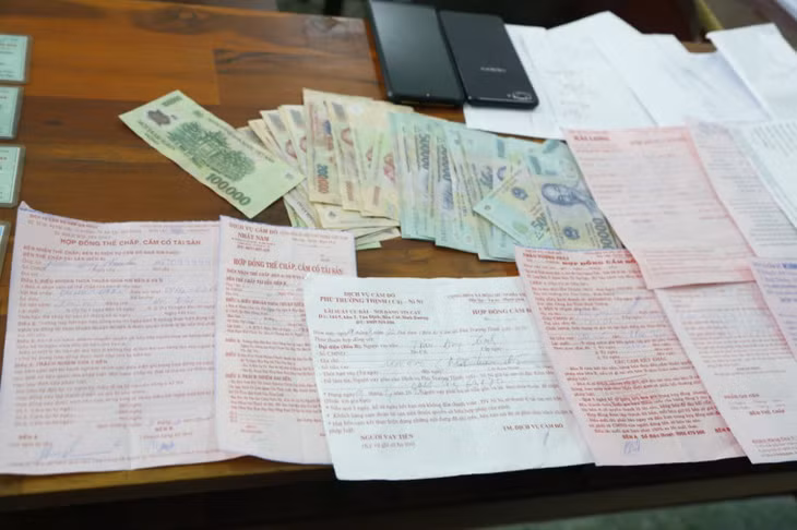 Tang vật của vụ án.