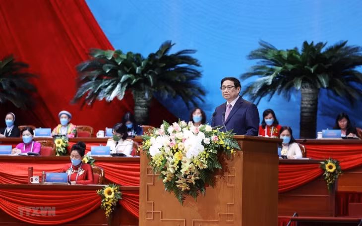 Thủ tướng Phạm Minh Chính phát biểu chúc mừng Đại hội. (Ảnh: Dương Giang/TTXVN)