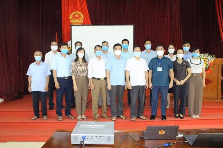 Hội Nông dân xã Quảng Chính (Hải Hà) ra mắt CLB Nông dân với pháp luật, tháng 7/2021.