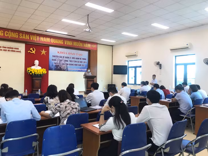 Sở KH&amp;CN tổ chức khoá đào tạo chuyên sâu về hệ thống quản lý chất lượng theo TCVN ISO 9001:2015 cho cán bộ quản lý, thư ký ISO tại các cơ quan nhà nước của tỉnh.