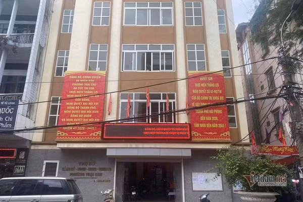 Lãnh đạo phường Trại Cau bức xúc vì cán bộ y tế sách nhiễu bệnh nhân nhiễm Covid-19