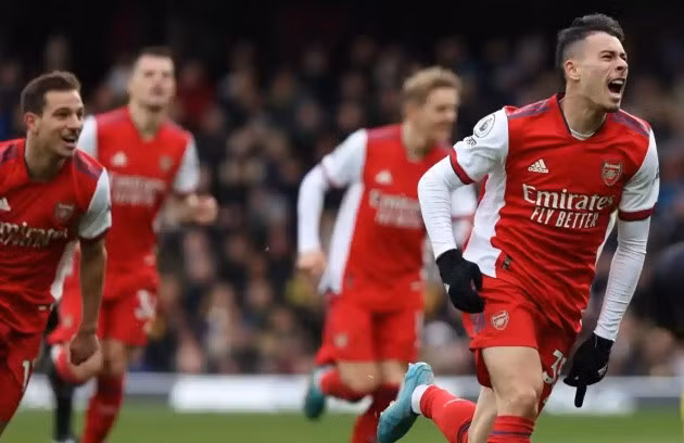 Arsenal đang phát triển mạnh mẽ và tràn trề hy vọng dự Champions League.