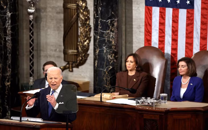 Tổng thống Biden đọc Thông điệp Liên bang đầu tiên trong nhiệm kỳ của ông. (Ảnh: Reuters)